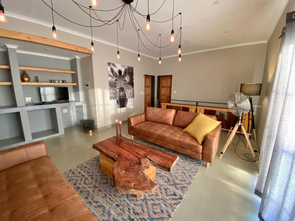 מרלות' פארק Jackals Dream - Self Catering Villa Bordering Kruger National Park מראה חיצוני תמונה